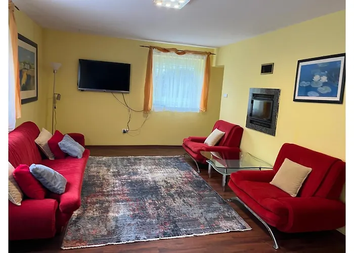 Apartament Plaza Z 2 Sypialniami I Salonem - 150 M Od Morza
